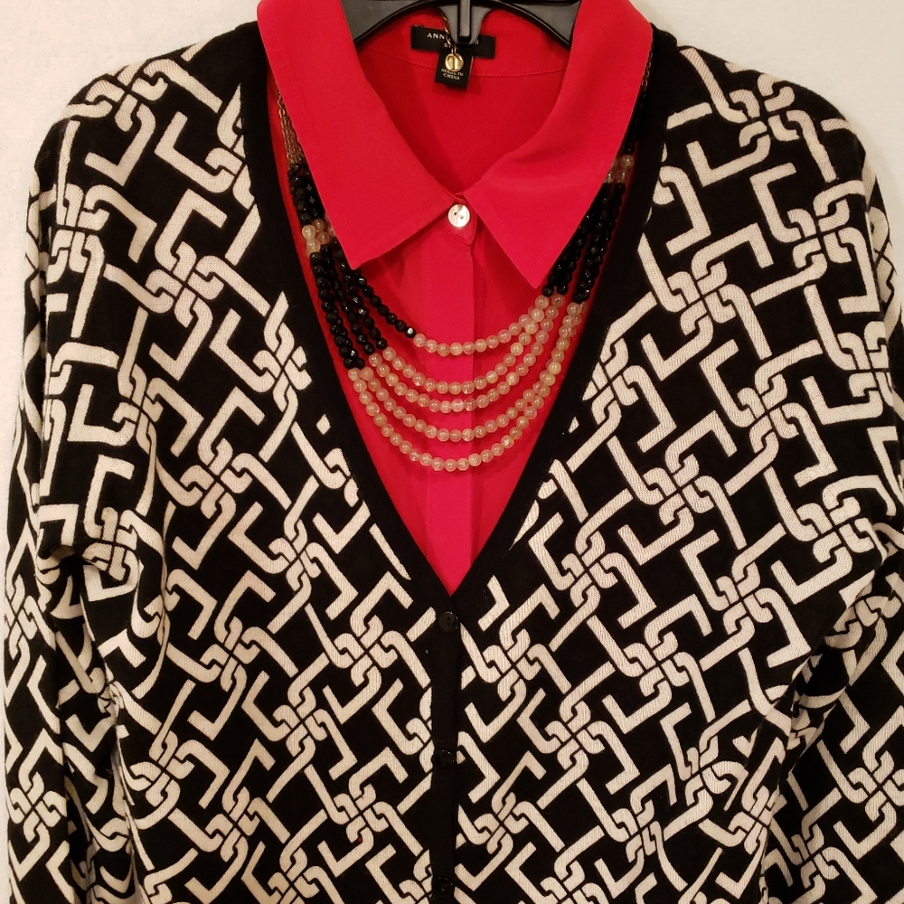 SOFT MERINO WOOL BLACK + CREAM CARDIGAN
